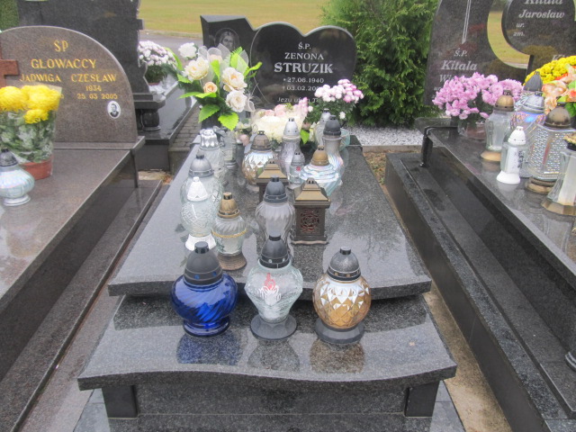 Grób Zenona Struzik