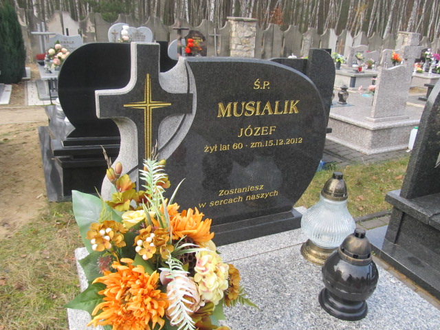 Józef Musialik 1952 Zawiercie - Grobonet - Wyszukiwarka osób pochowanych